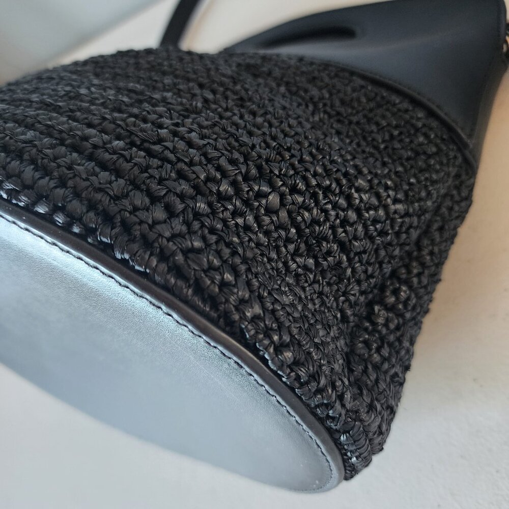 Banana Republic Bucket/Crossbody "LIKE NEW" - Picture 10 of 16